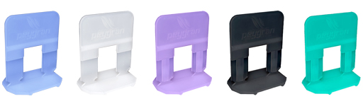 Nivelirni sistem za keramiko